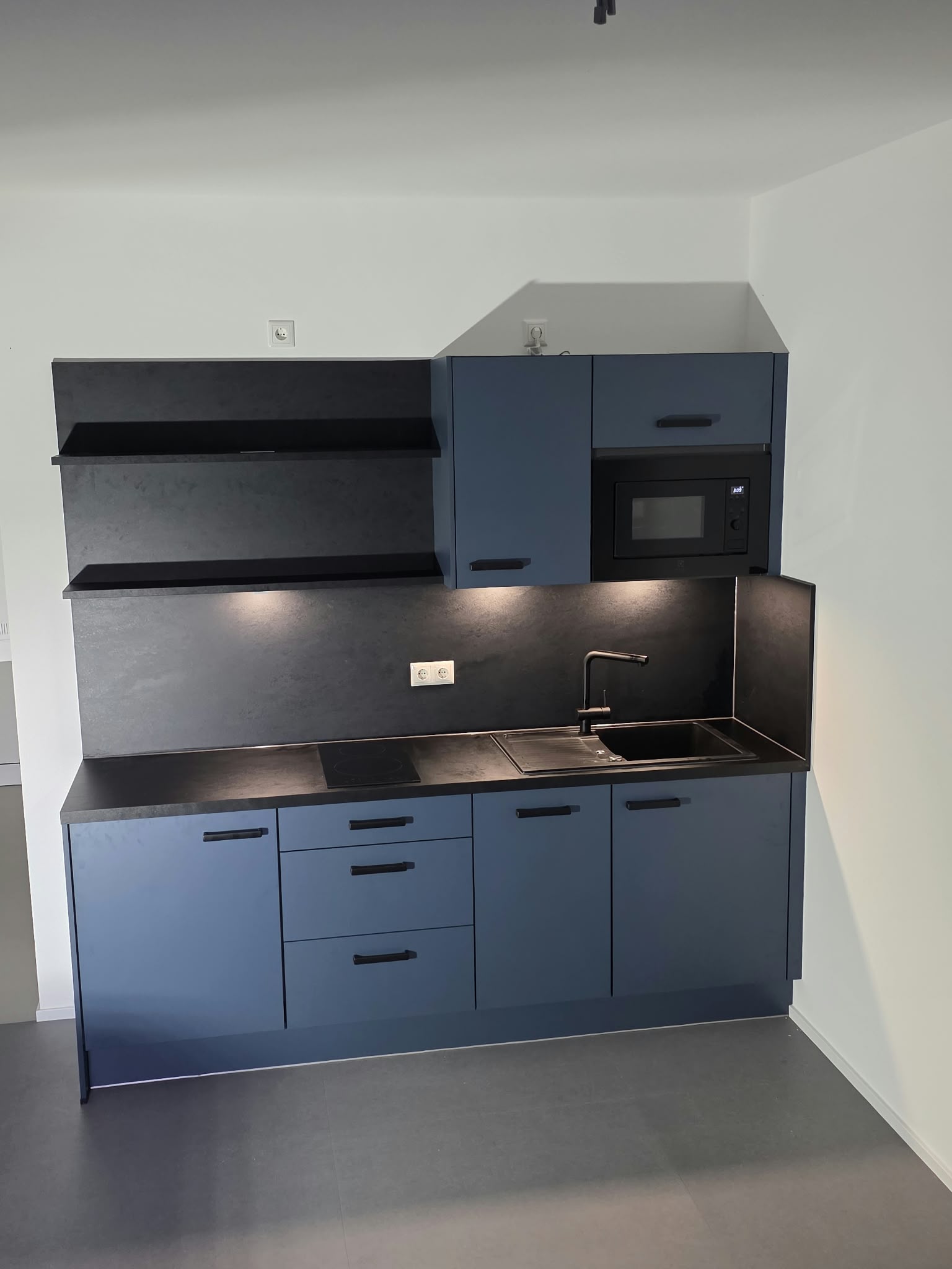 Büroküche / Kaffeeküche in Augsburg – Büroküche / Kaffeeküche in Augsburg